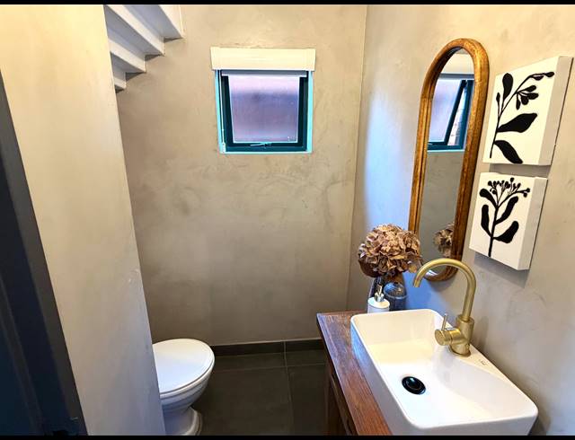 3 BEDROOM SECTIONAL TITLE FOR SALE IN MEYERSDAL